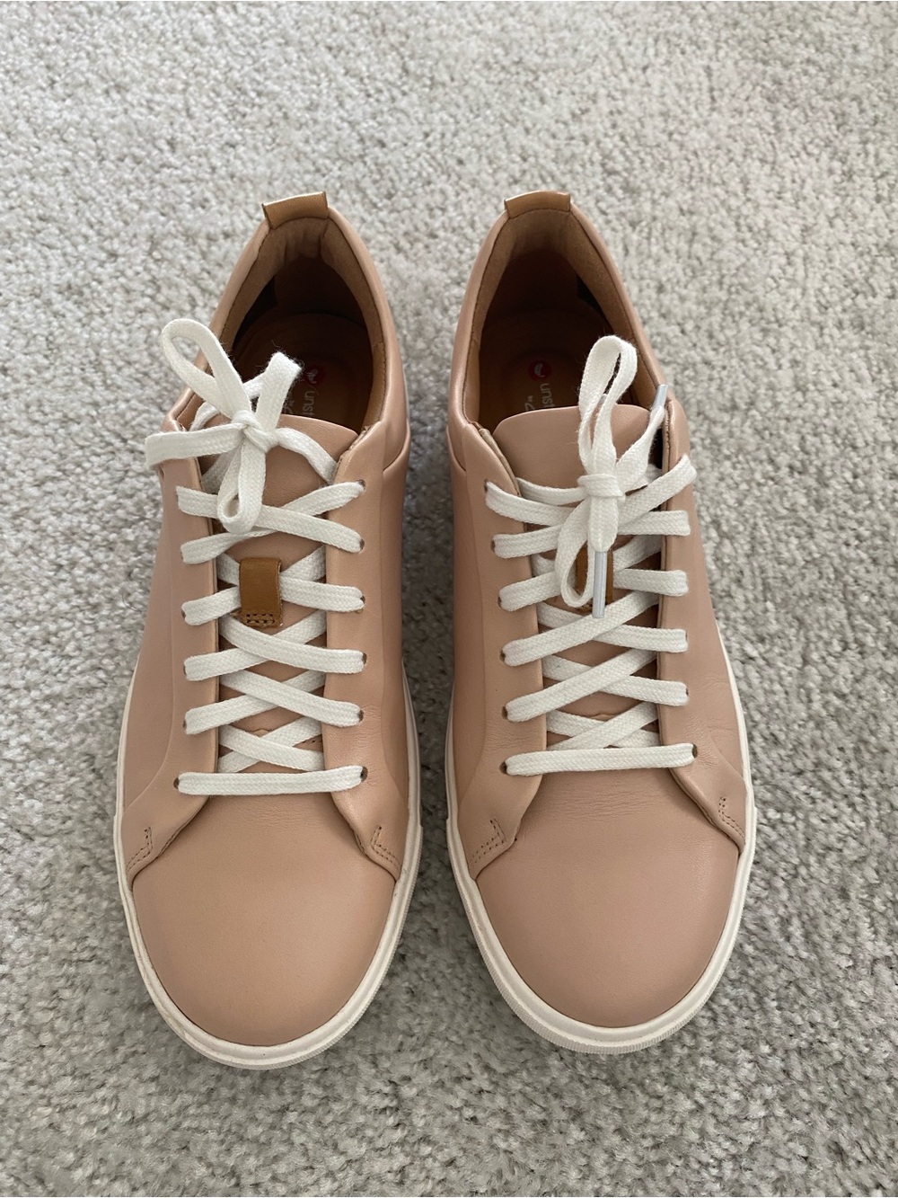 Clarks Unstructured beige rose leather trainers/sneakers size 6M